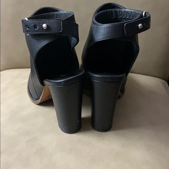 VINCE Slingback Boots. - Picture 2 of 6